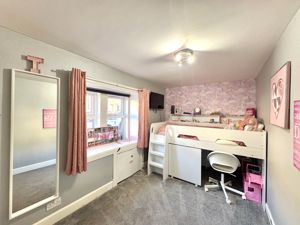 Photo 19- click for photo gallery